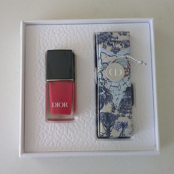 Dior Makeup Set Limited Edition-NIB - Picture 5 of 8
